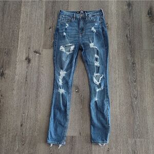 Hollister Curvy High Rise Super Skinny Distressed Jeans 3S W26 L28